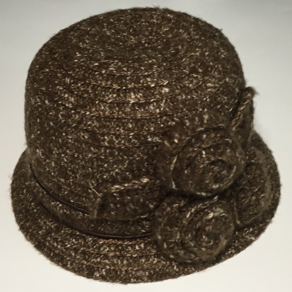 Angela William | Brown Crocheted Floral Hat